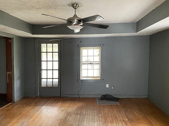 5th image of 208 Capitol View Dr