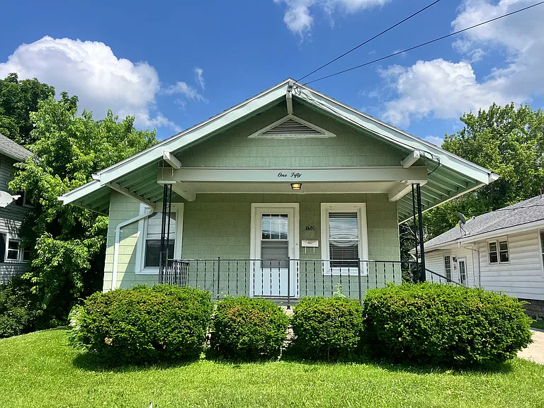 150 S Fostoria Ave — Photo 2