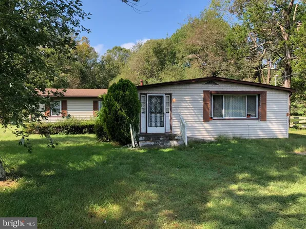 8344 James Madison Pkwy, King George, VA 22485