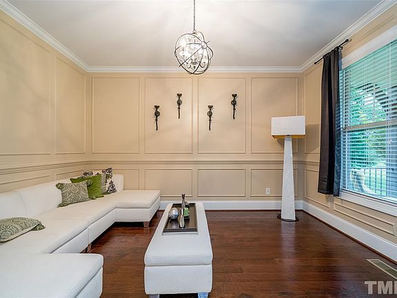 4th image of 206 Running Springs Ct
