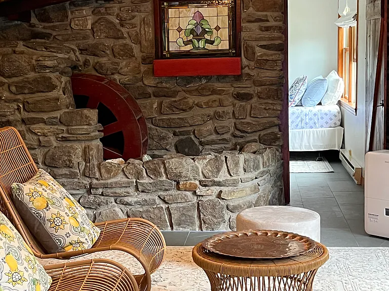 Den sitting area, first floor