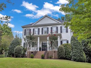800 Crossway Ln, Holly Springs, NC 27540
