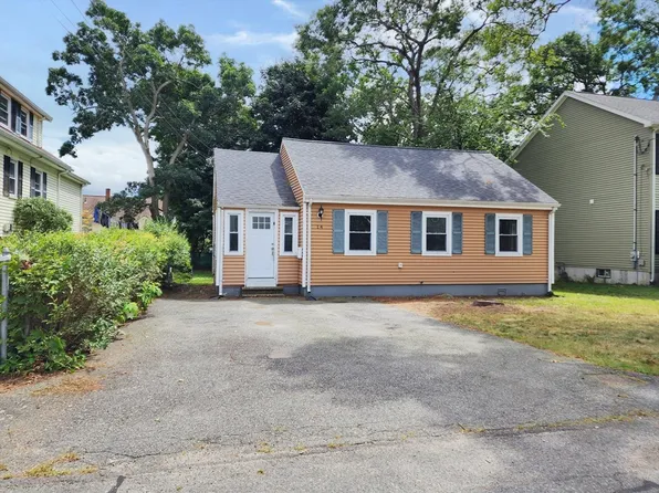 14 Jane St, Randolph, MA 02368