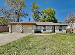 8322 Autumn Willow Dr, Tomball, TX 77375