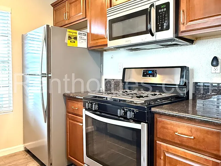 8545 Summerdale Rd #225 — Photo 7