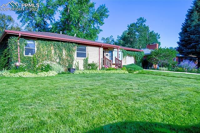 1st image of 3225 Gladiola Dr