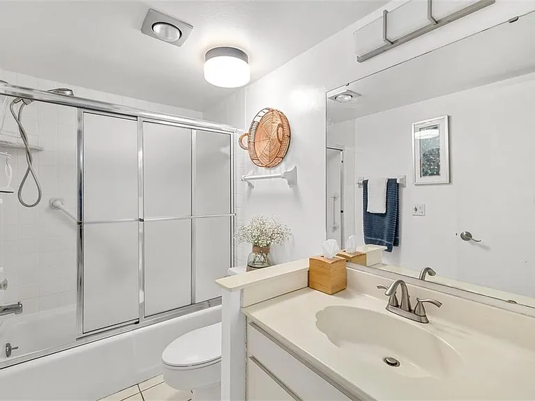 7201 Curtiss Ave #2D — Photo 25