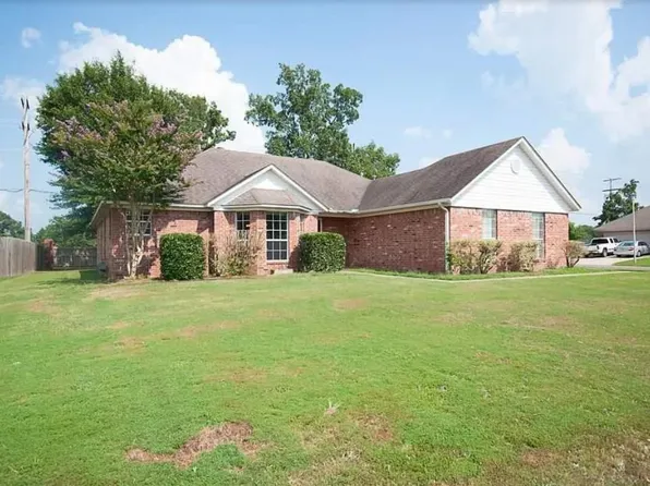 1560 Marlise Dr, Conway, AR 72034