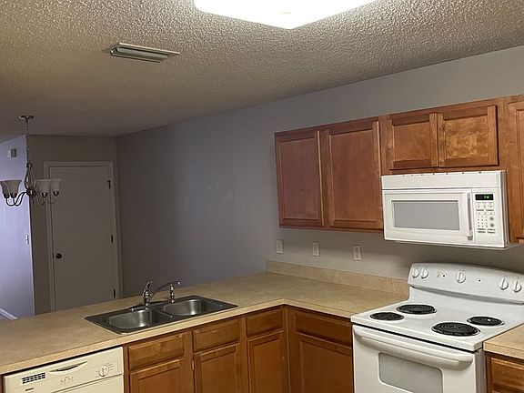 4th image of 7748 Highchair Ln
