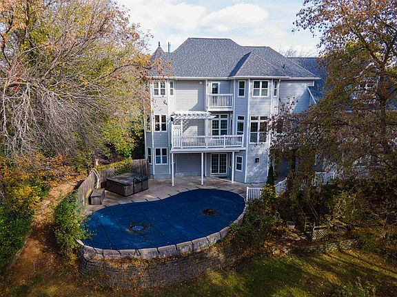 5th image of 107 Lamine Ln