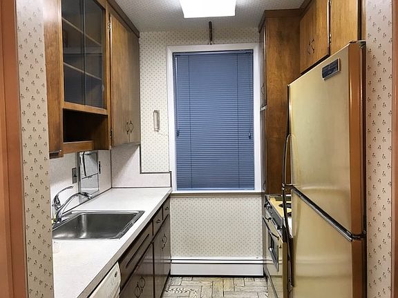 4th image of 570 Broadway #126