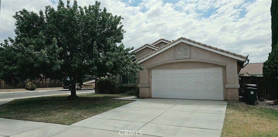 1st image of 14758 Sandstone St