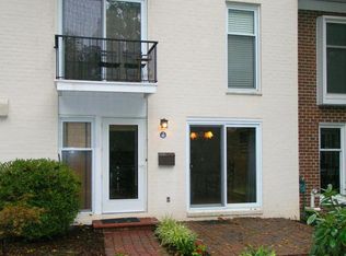 1662 Wainwright Dr, Reston, VA 20190