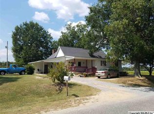 1075 County Road 68, Section, AL 35771