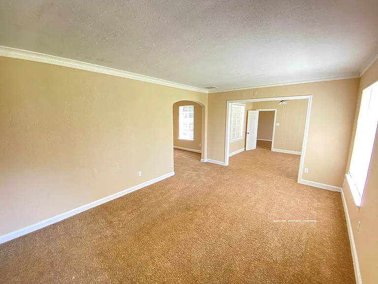 1410 Alta Vista Ave — Photo 10