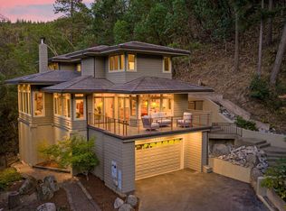 545 Ashland Creek Dr, Ashland, OR 97520