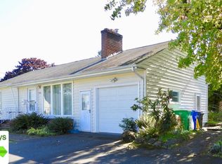 7932 NE Beech St, Portland, OR 97213