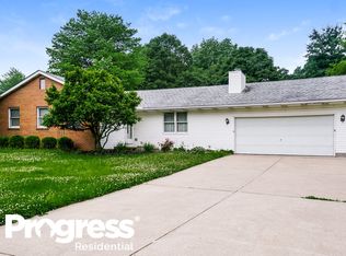 38 Hillgail Rd SW, Pataskala, OH 43062