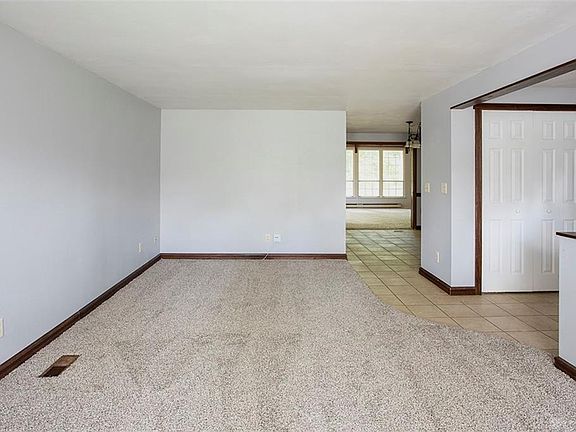 4th image of 6511 Wildview Dr