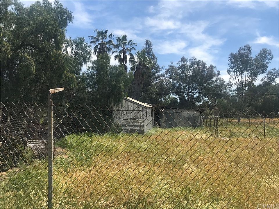2nd image of 18813 Bert Rd