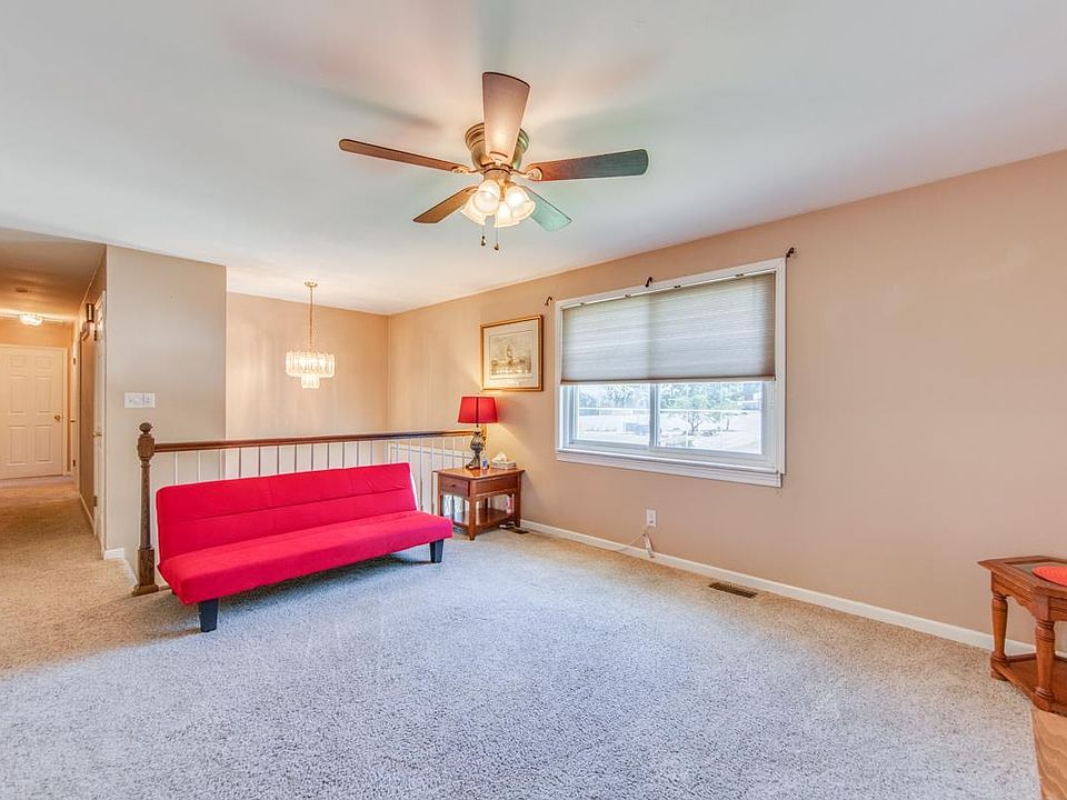 823 Mid Rivers Mall Dr, Saint Peters, MO 63376 Zillow