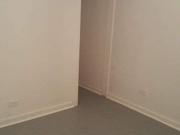 4th image of 2442 S Central Park Ave #3