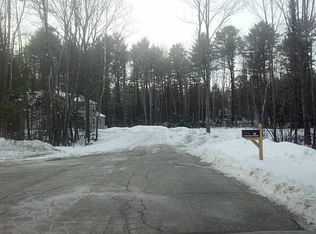 2 Tenney St, Yarmouth, ME 04096