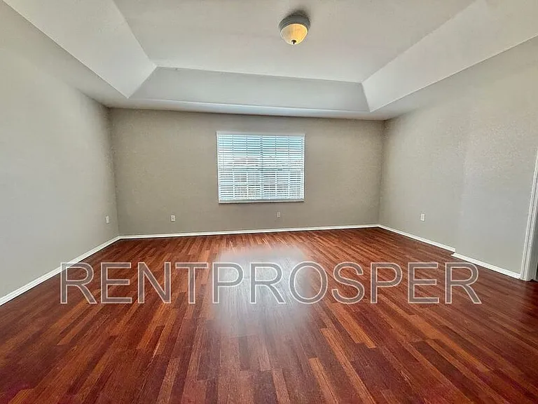 2205 Wyndam Way — Photo 7