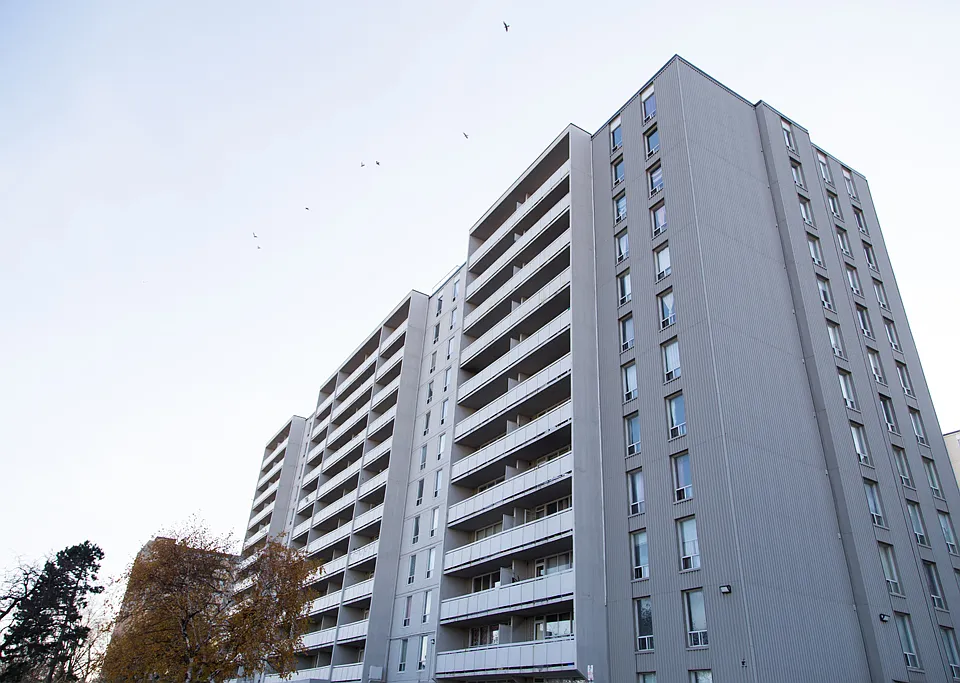 1 Antrim Cres #103