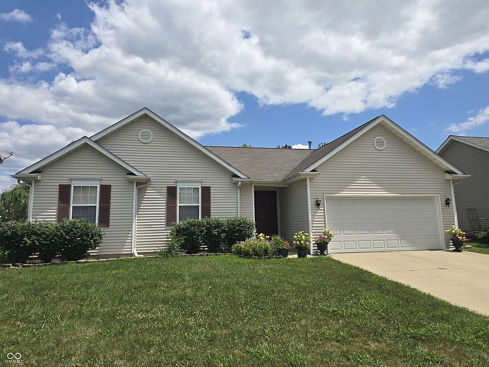 1st image of 3068 N Natasha Dr