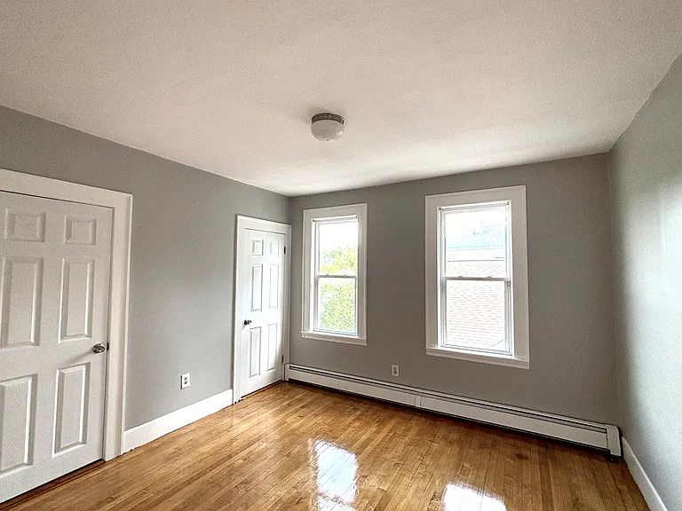 8 Hooper St #3 — Photo 9