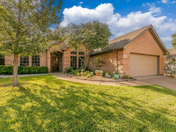 2536 Oak Brook Dr, Bedford, TX 76021