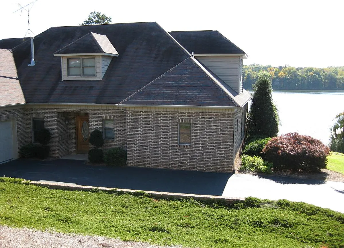 6149 Clearwater Road — Photo 3
