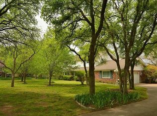 108 Hilltop Ter, Weatherford, TX 76088