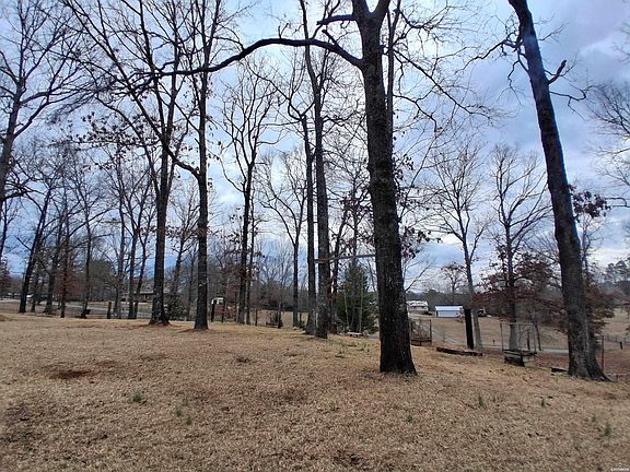 2nd image of 435 Meadow Creek Rd