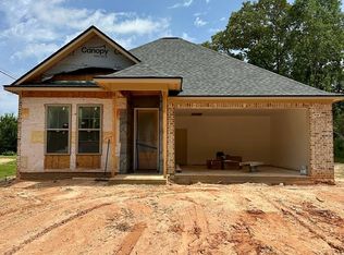2043 Van Norman Curv, McComb, MS 39648
