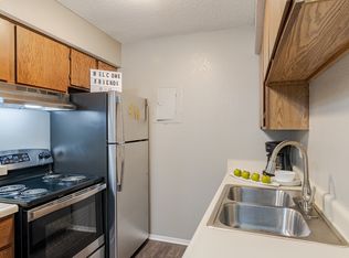 Springhill Apartments, Overland Park, KS 66213