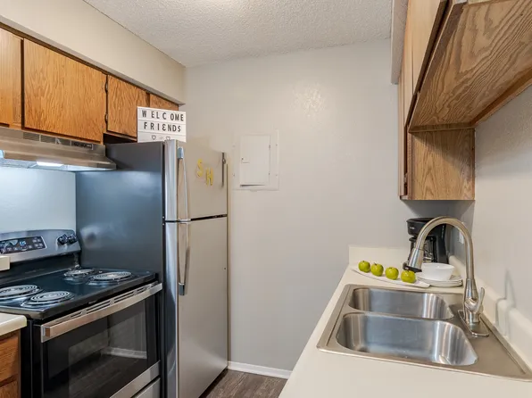 Springhill Apartments