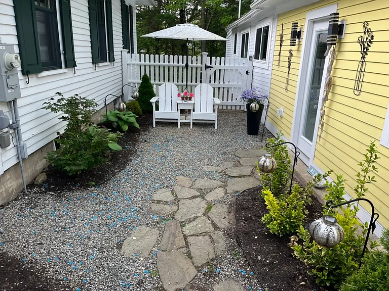 66 Riverbank Rd #A — Photo 2