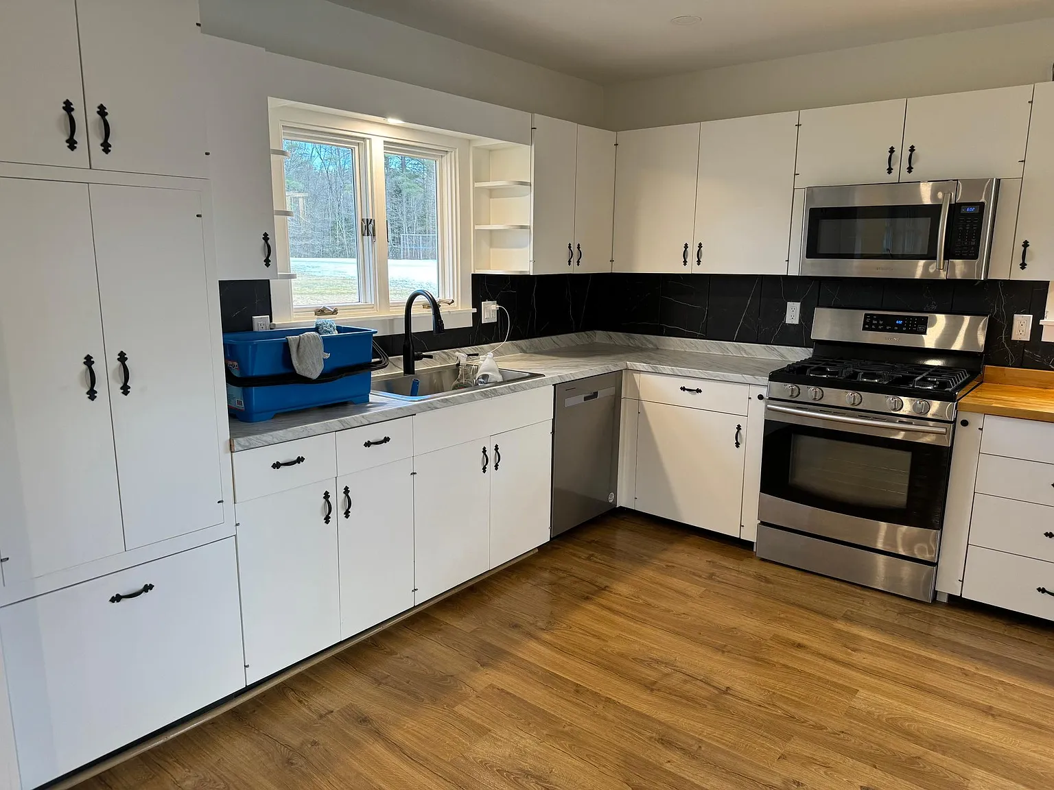 3 bed, 1491 sqft, $3,200 — Photo 4