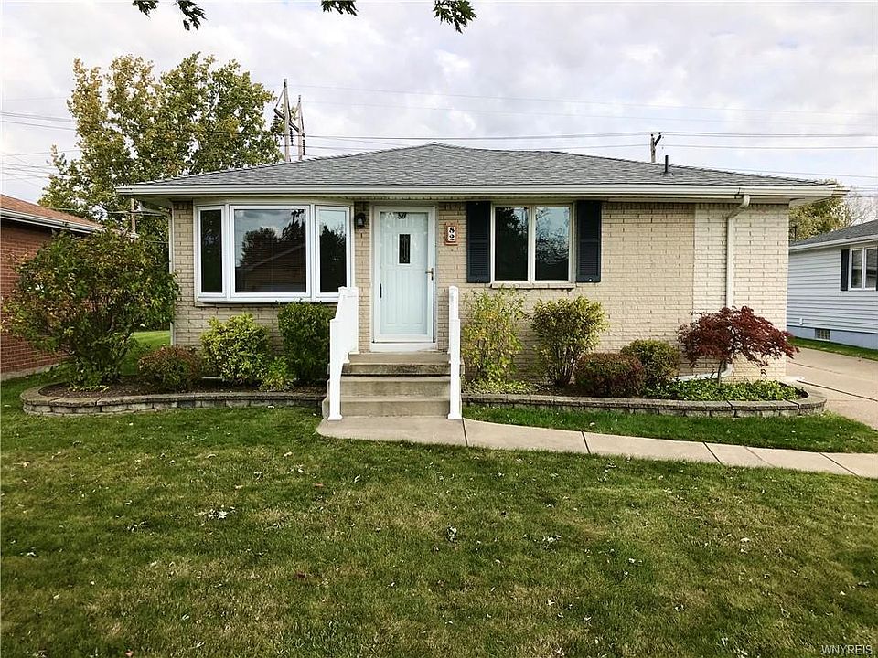 1st image of 82 Barnabas Dr