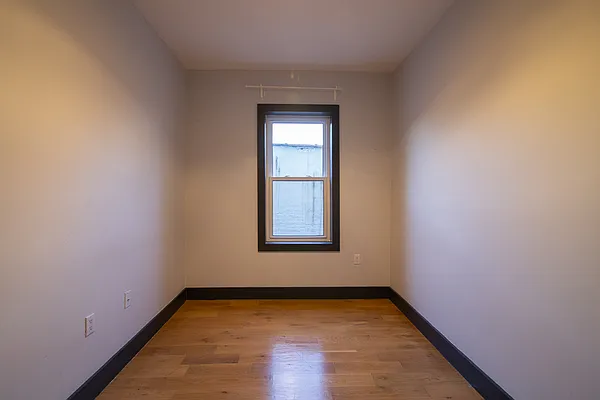 Rented by Isaac Silberstein, LREB | media 49