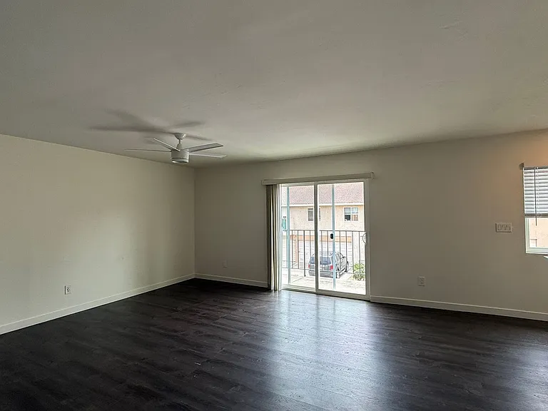 6706 Pinecone Ln — Photo 4
