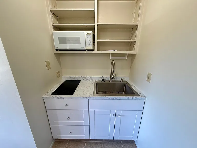 189 Central Ave — Photo 19