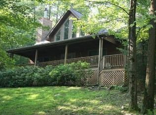 10 Ridgewood Dr, Oakland, MD 21550