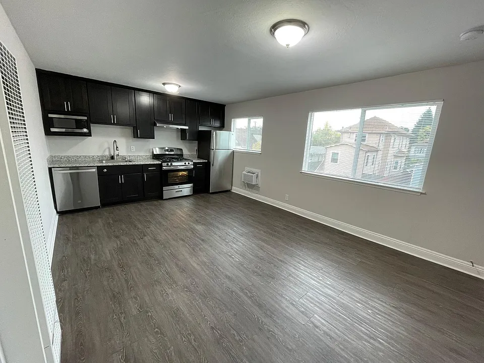 1826 Alcatraz Ave #15