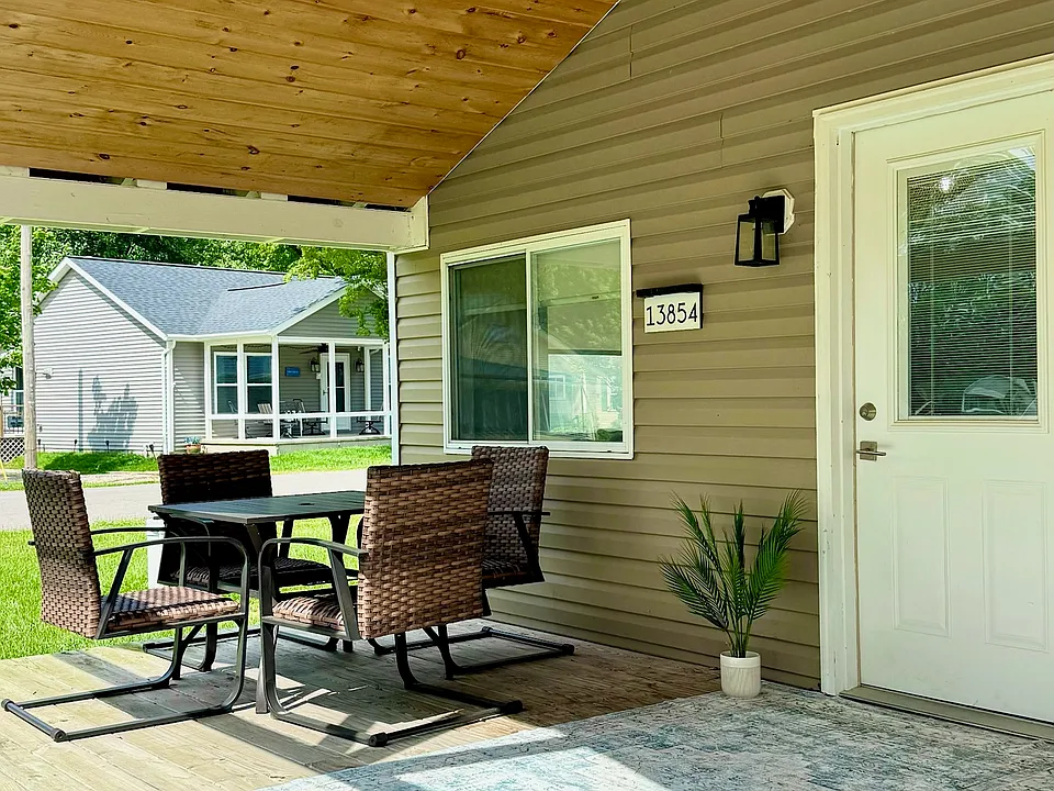 13854 Seminole Path