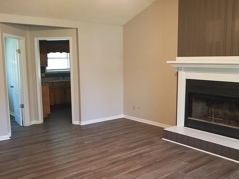 5116 Northridge Rd S — Photo 9