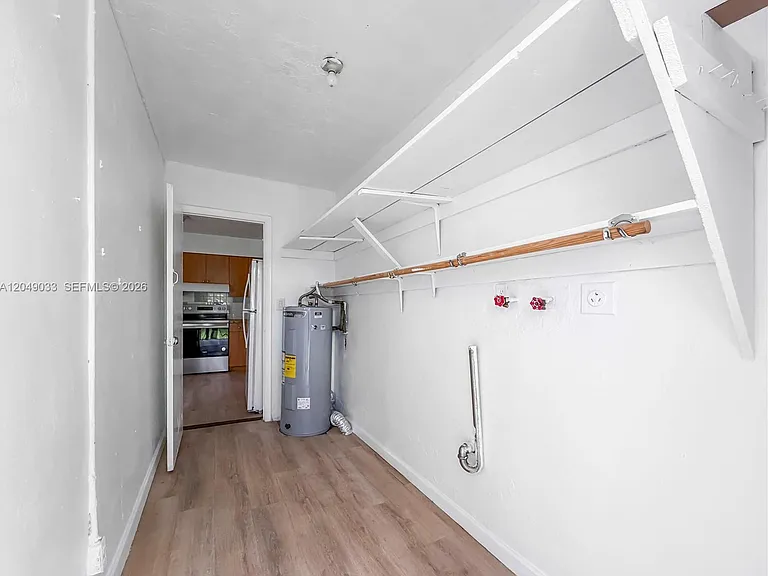 1725 NW 54th Ter #1725 — Photo 8