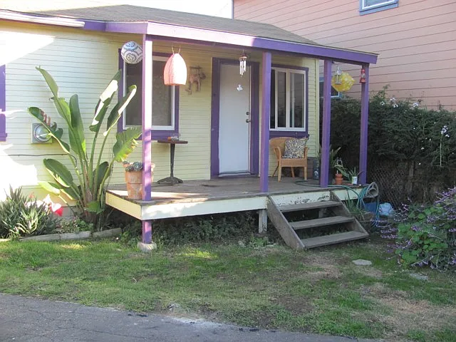 182 Brook St — Photo 13